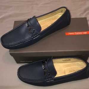 Henry Ferrera men’s slip ons